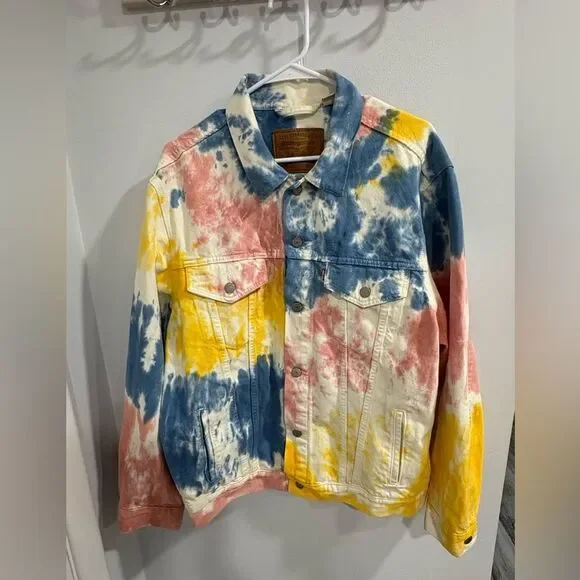 Levi's Vibrant Tie-Dye Denim Jacket - Picture 4 of 14